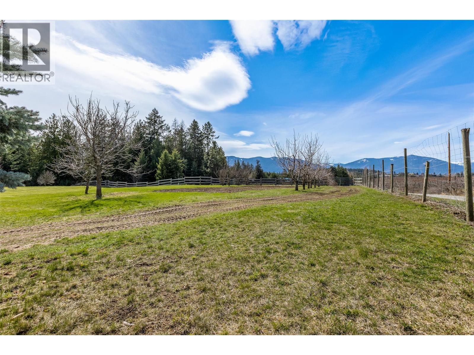 3955 46th Street, Creston, British Columbia  V0B 1C0 - Photo 67 - 10382241