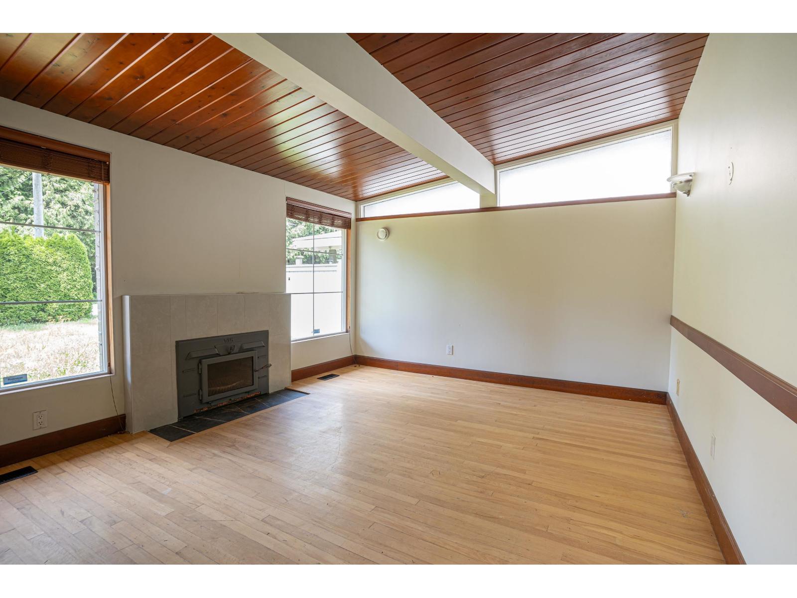 9714 131 Street, Surrey, British Columbia  V3T 3P3 - Photo 5 - R3109363