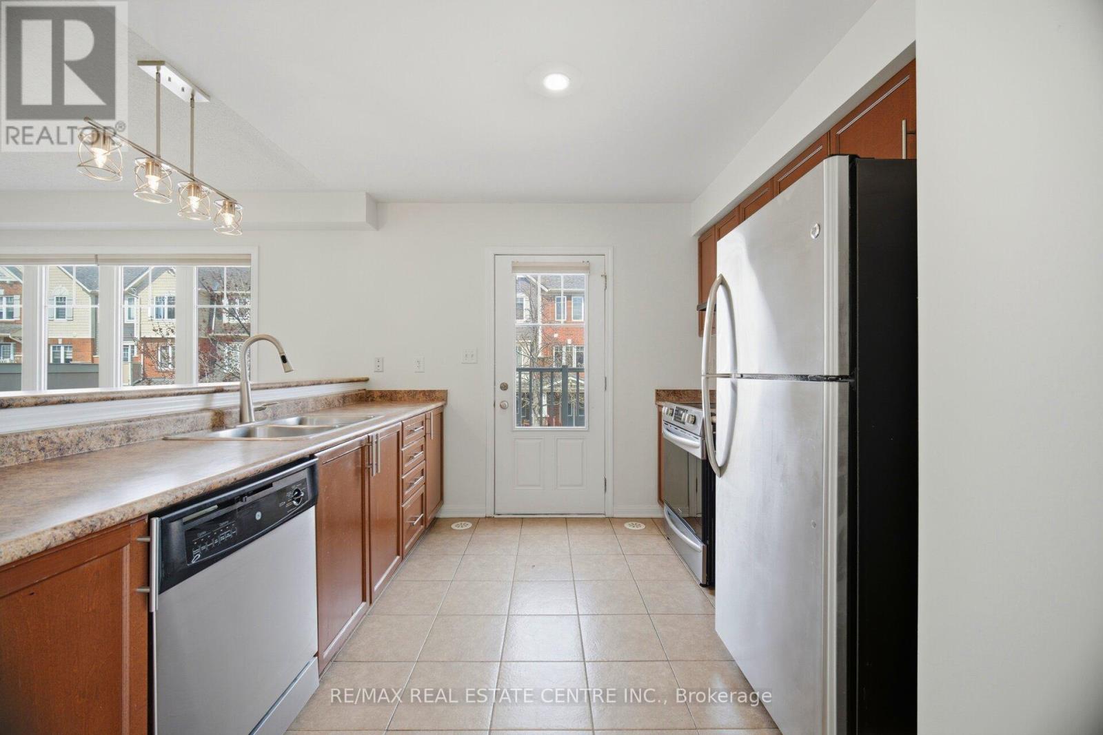 56 - 3050 Rotary Way, Burlington, Ontario  L7M 0G8 - Photo 18 - W12996830