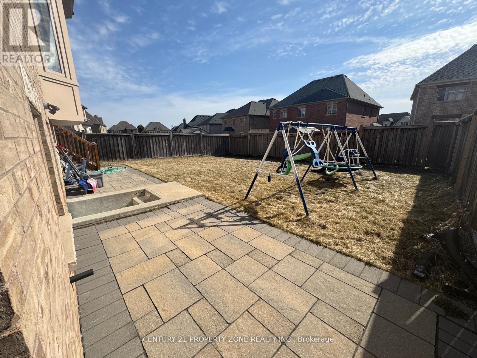 Bsmt - 10 Fort Williams Drive, Brampton, Ontario  L6X 0W5 - Photo 13 - W12996840