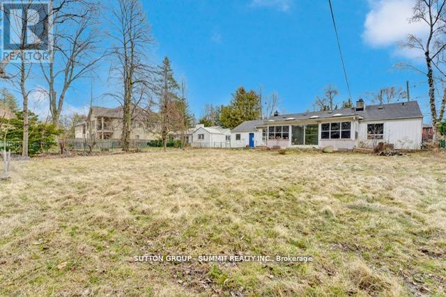 17 Ben Machree Drive, Mississauga, Ontario  L5H 2S2 - Photo 15 - W12996874