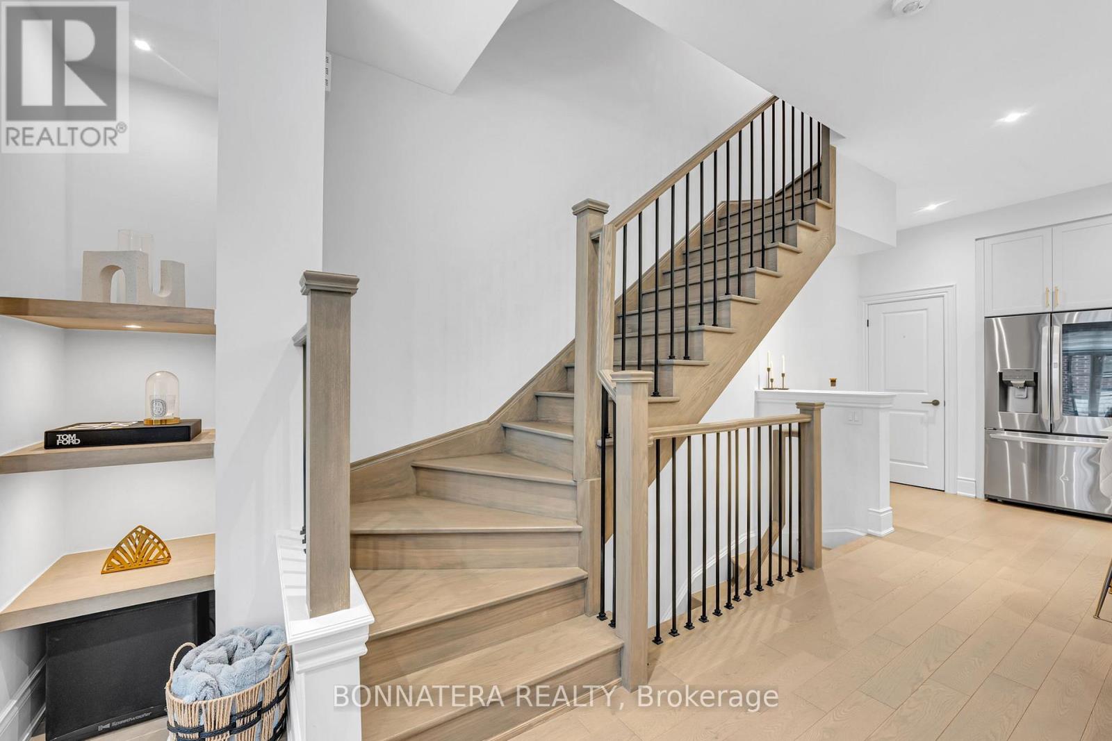 81 - 15 Lunar Crescent, Mississauga, Ontario  L5M 2R6 - Photo 14 - W12996920