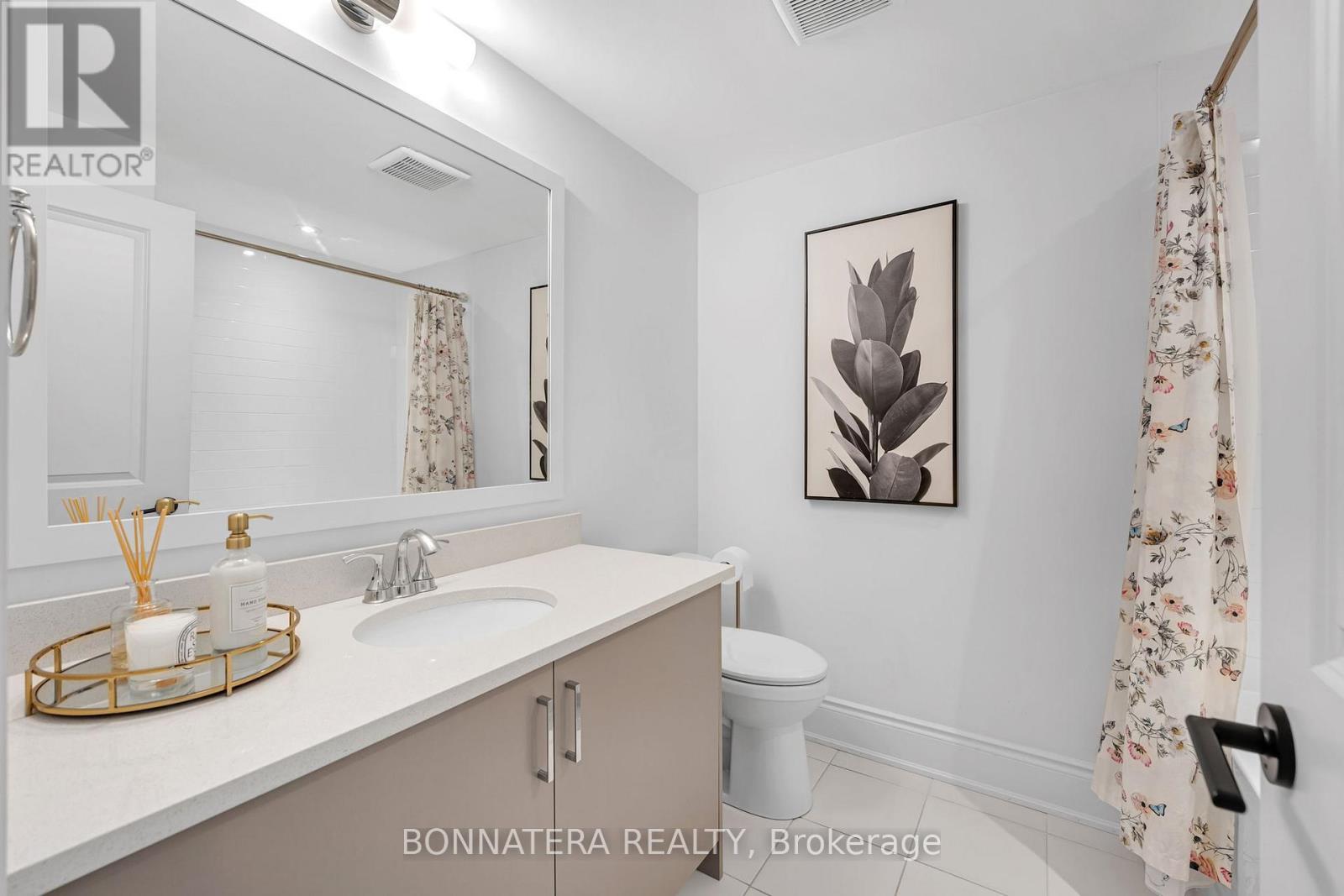 81 - 15 Lunar Crescent, Mississauga, Ontario  L5M 2R6 - Photo 20 - W12996920