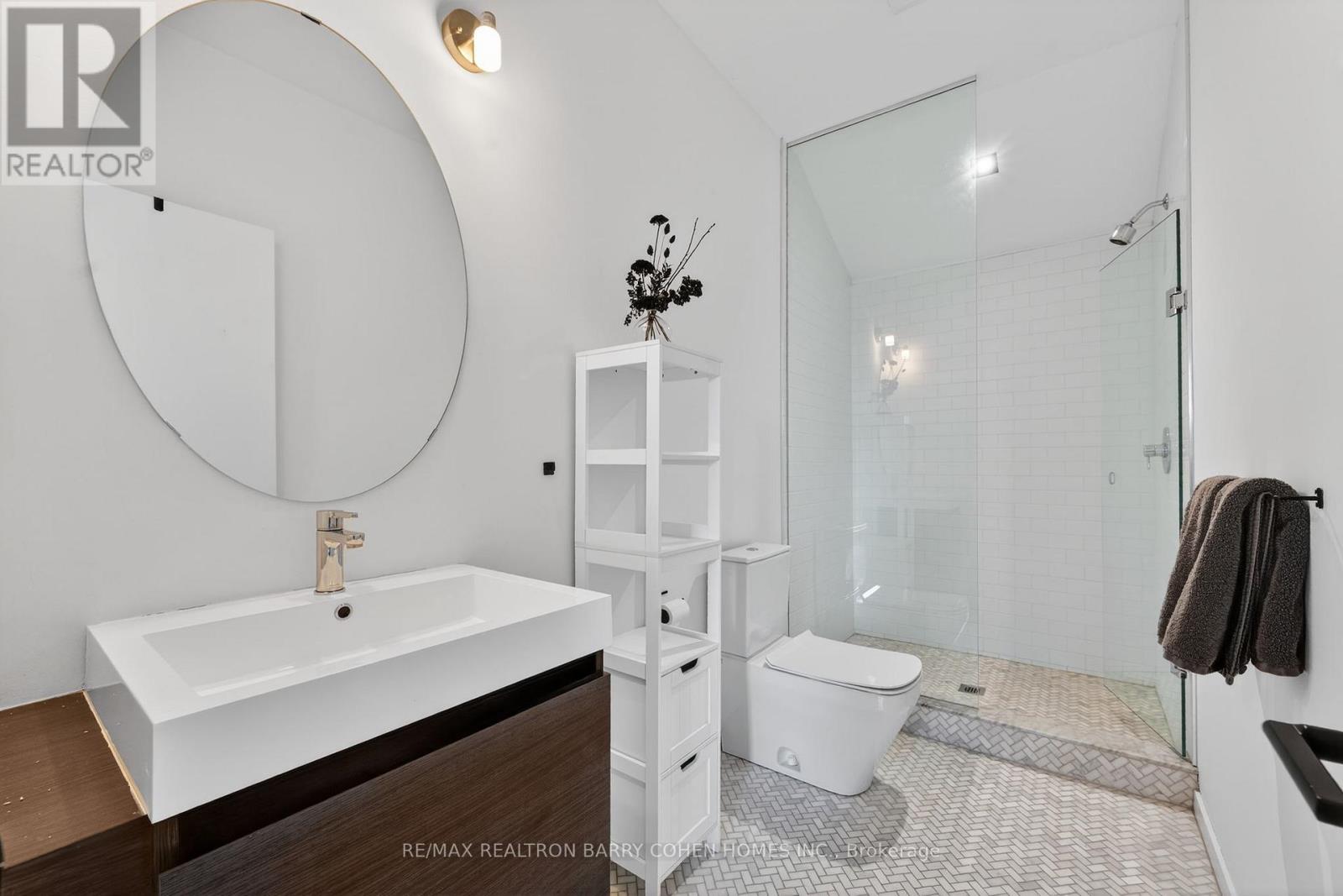 7 - 50 Bartlett Avenue, Toronto, Ontario  M6H 3E6 - Photo 31 - W12996932