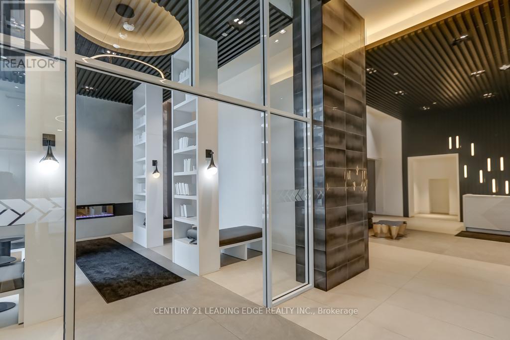 410 - 2489 Taunton Road, Oakville, Ontario  L6H 3R9 - Photo 5 - W12996940