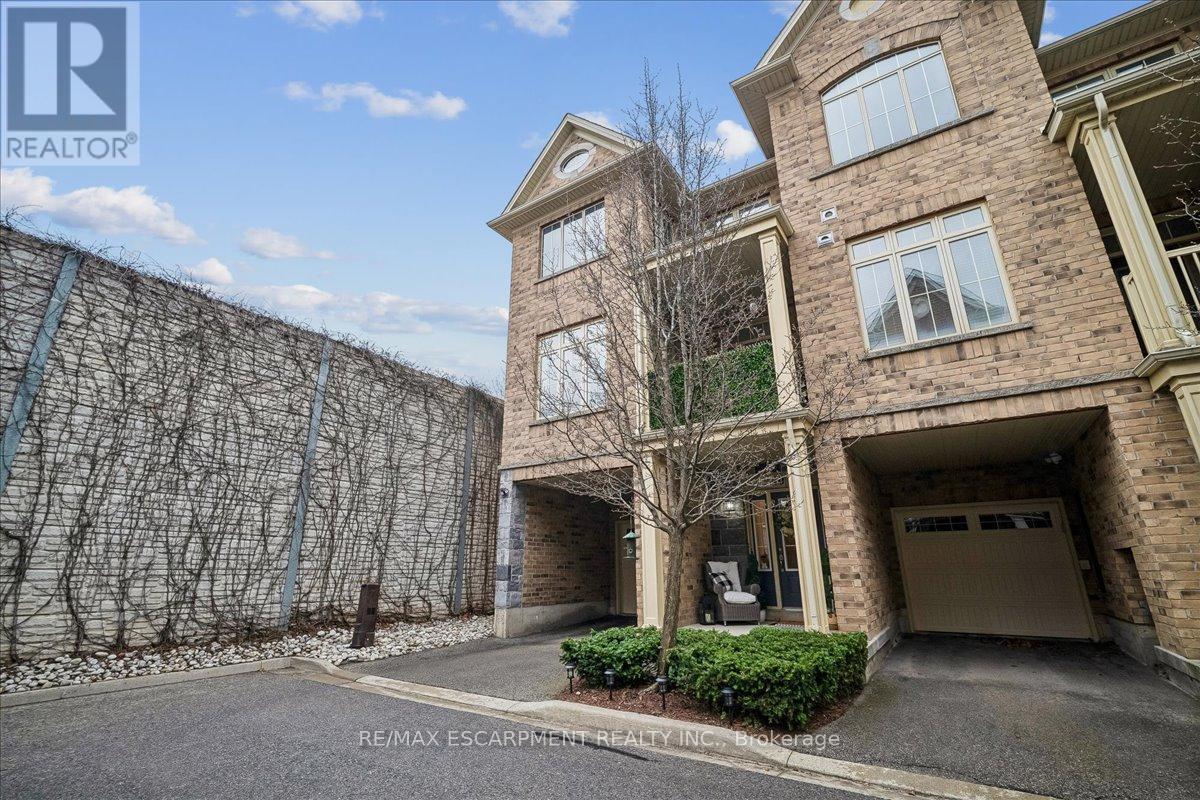 #40 - 181 Plains Road W, Burlington, Ontario  L7T 0B1 - Photo 41 - W12996970