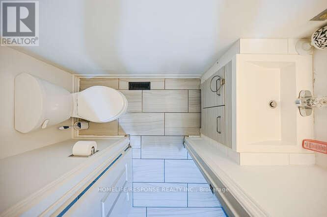 6103 Prairie Circle, Mississauga, Ontario  L5N 5Z5 - Photo 15 - W12996976