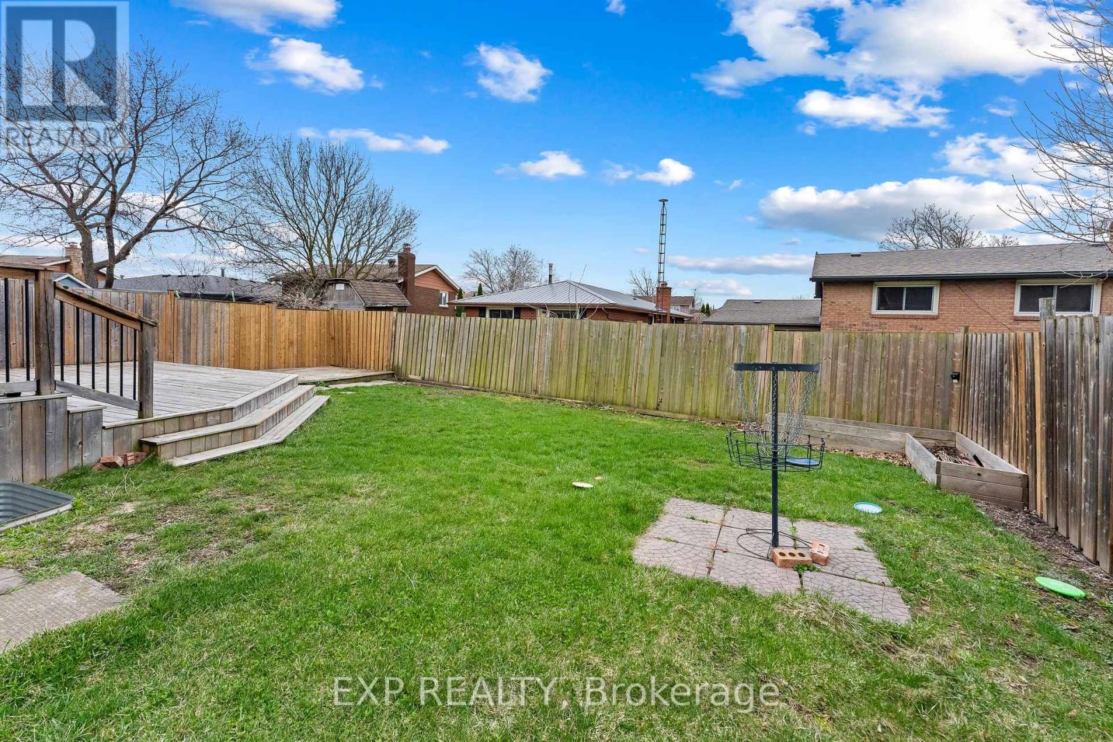Unit 1 - 14 Baxter Crescent, Thorold, Ontario  L2V 4R6 - Photo 3 - X12997106