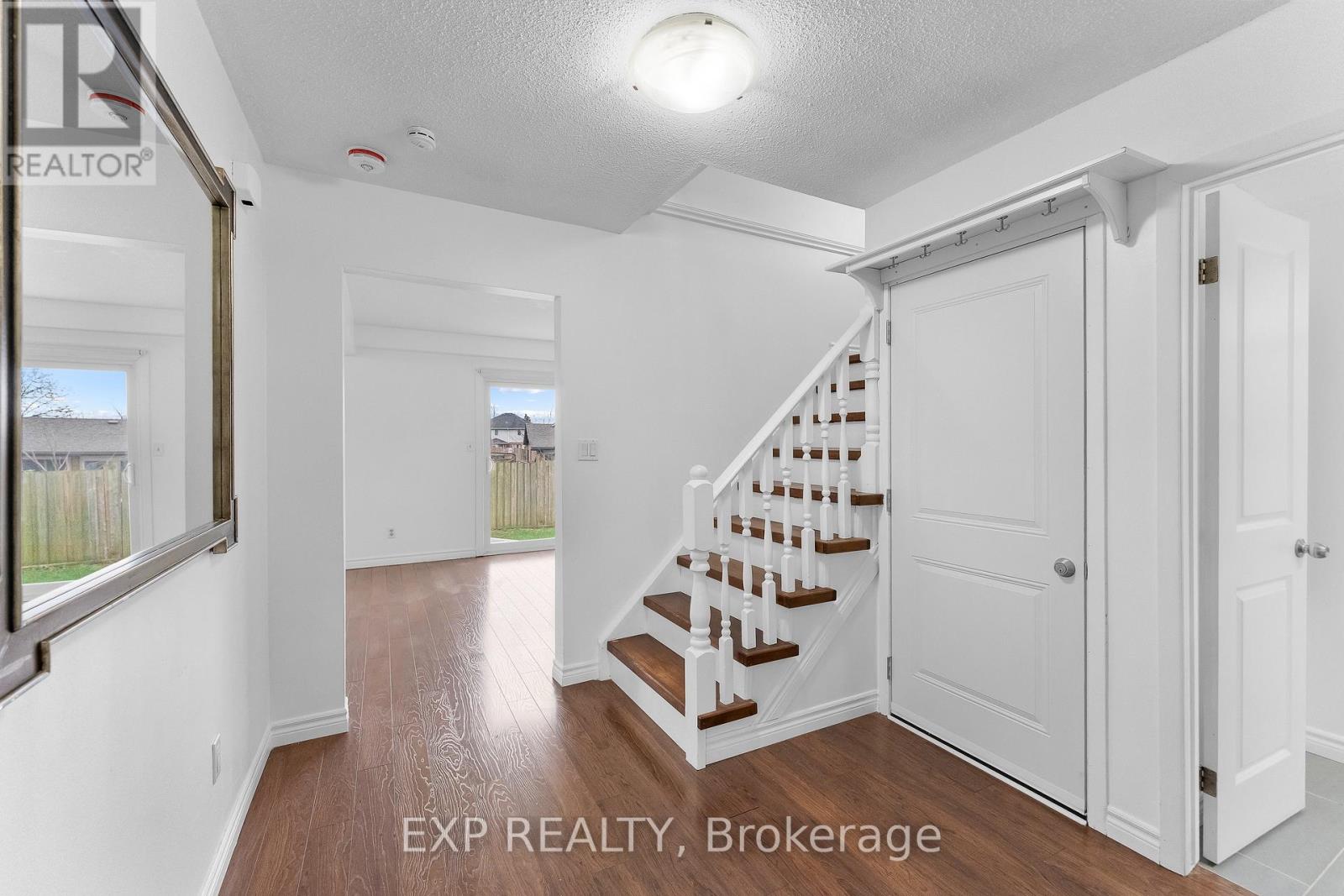 Unit 1 - 14 Baxter Crescent, Thorold, Ontario  L2V 4R6 - Photo 9 - X12997106