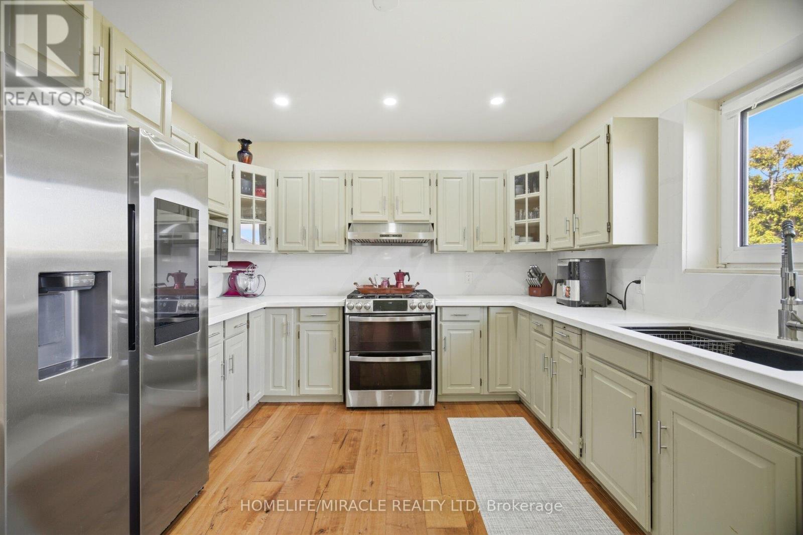 38 Leclaire Street, Hamilton, Ontario  L9C 5X3 - Photo 14 - X12996832