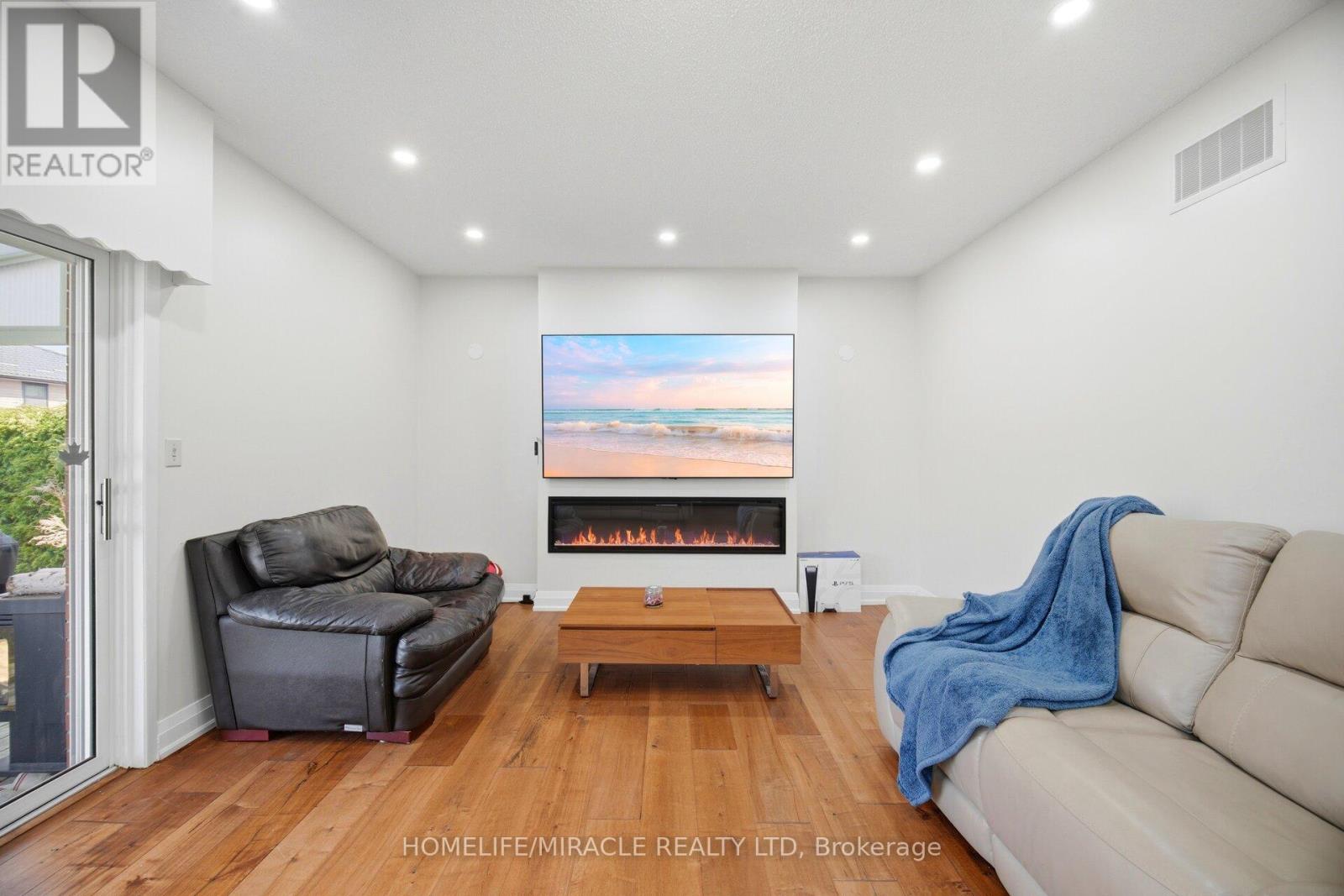 38 Leclaire Street, Hamilton, Ontario  L9C 5X3 - Photo 21 - X12996832