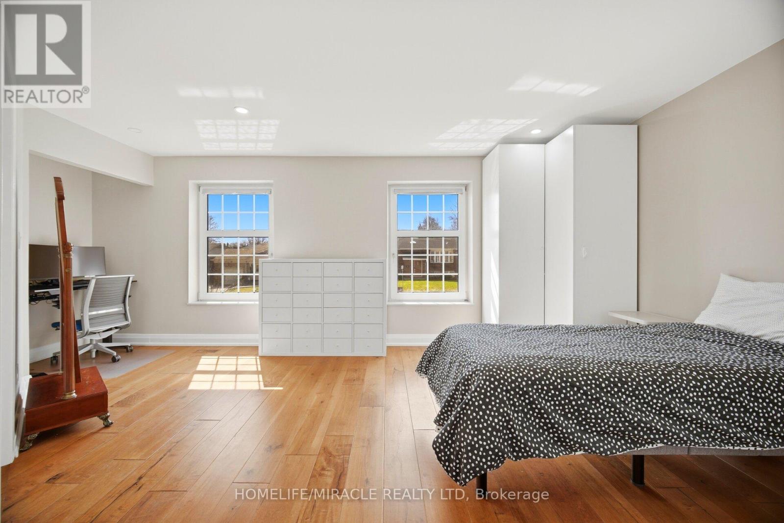 38 Leclaire Street, Hamilton, Ontario  L9C 5X3 - Photo 29 - X12996832