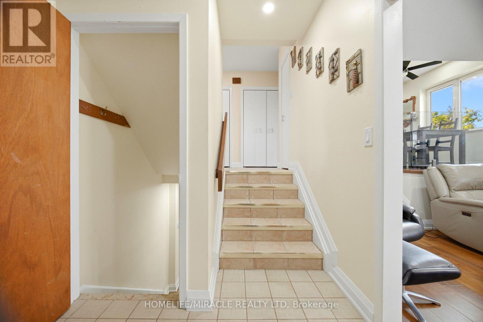 38 Leclaire Street, Hamilton, Ontario  L9C 5X3 - Photo 39 - X12996832