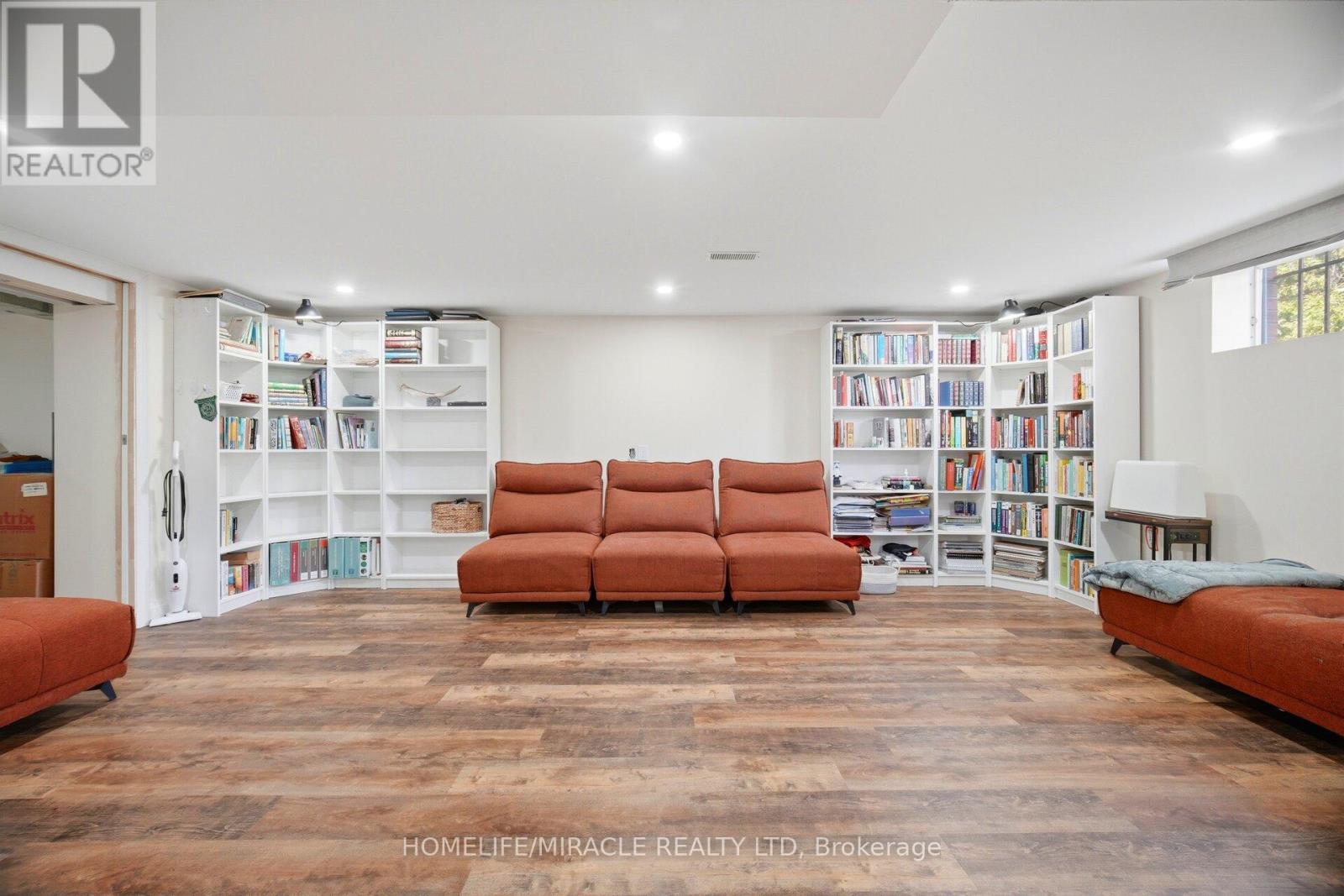 38 Leclaire Street, Hamilton, Ontario  L9C 5X3 - Photo 41 - X12996832