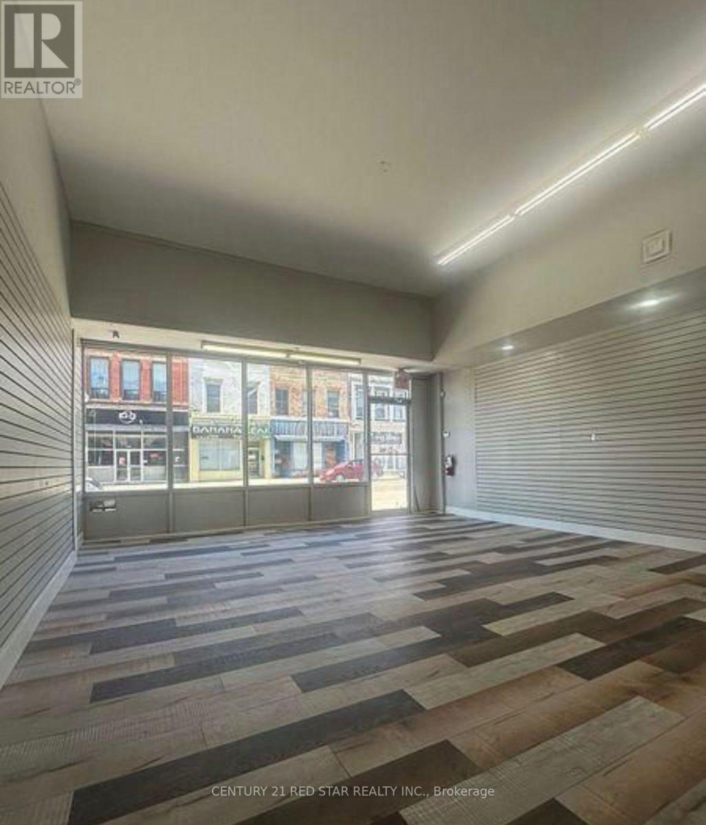 Main - 368 Dundas Street, Woodstock, Ontario  N4S 1B7 - Photo 2 - X12996836