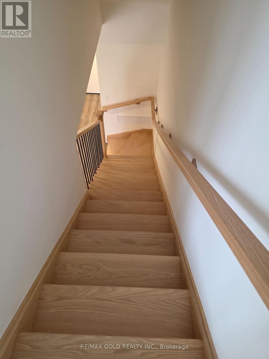 126 Everett Common, St. Catharines, Ontario  L2P 0G8 - Photo 15 - X12996892