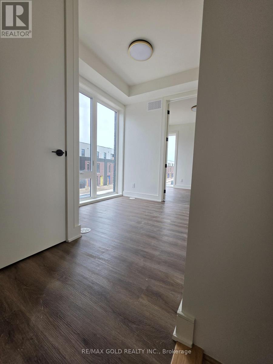 126 Everett Common, St. Catharines, Ontario  L2P 0G8 - Photo 19 - X12996892