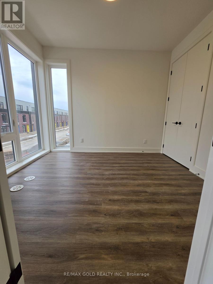 126 Everett Common, St. Catharines, Ontario  L2P 0G8 - Photo 20 - X12996892