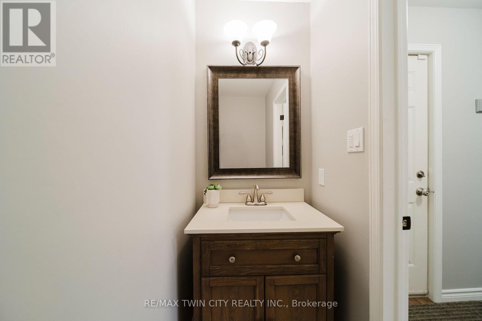 13 - 20 Forrest Avenue W, Wilmot, Ontario  N3A 1Y2 - Photo 22 - X12996904