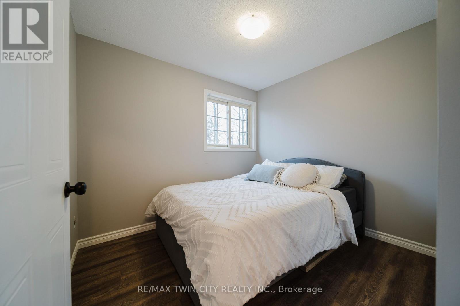 13 - 20 Forrest Avenue W, Wilmot, Ontario  N3A 1Y2 - Photo 30 - X12996904