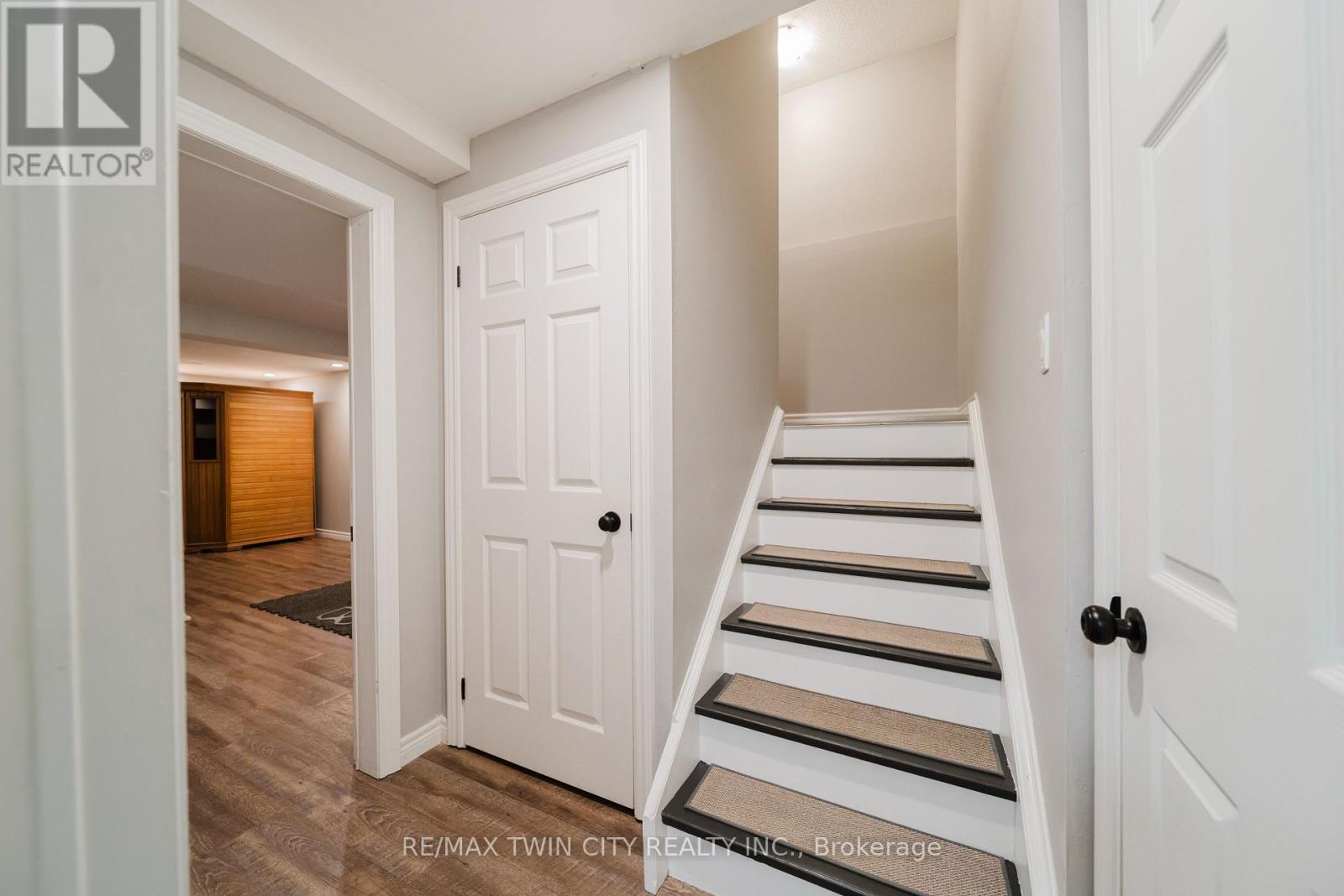 13 - 20 Forrest Avenue W, Wilmot, Ontario  N3A 1Y2 - Photo 31 - X12996904