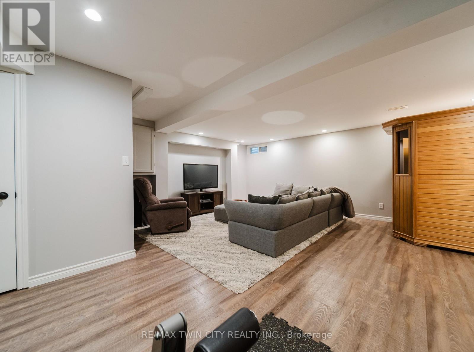 13 - 20 Forrest Avenue W, Wilmot, Ontario  N3A 1Y2 - Photo 33 - X12996904