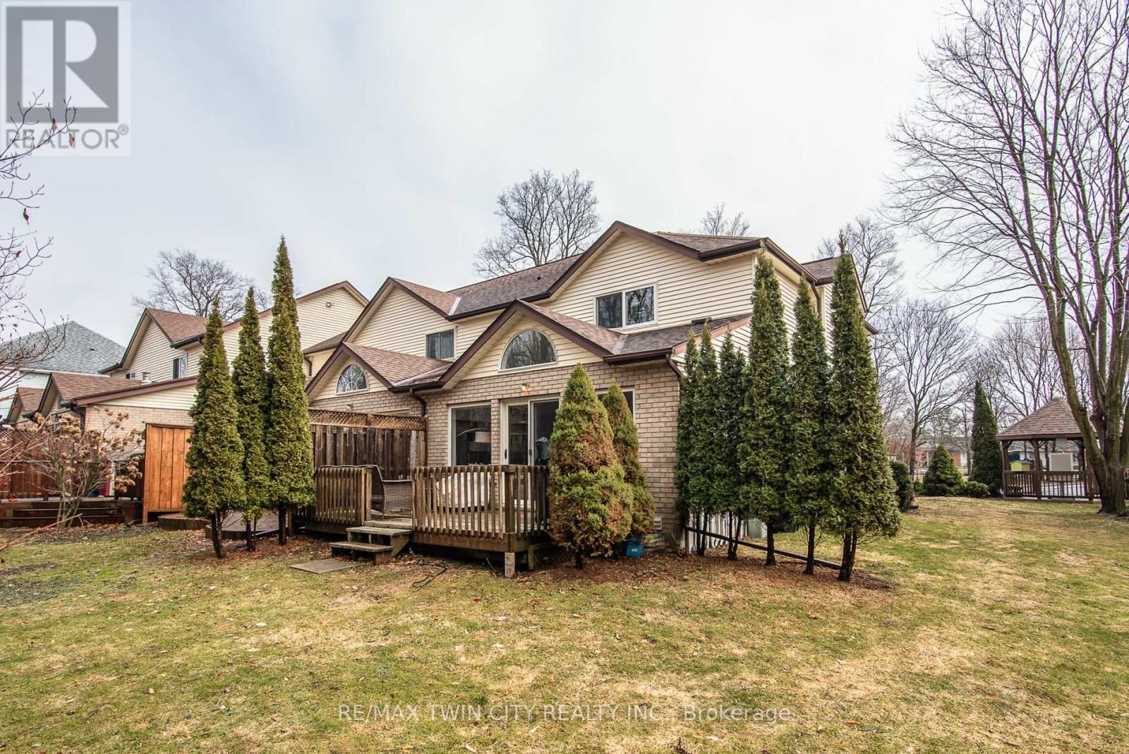 13 - 20 Forrest Avenue W, Wilmot, Ontario  N3A 1Y2 - Photo 38 - X12996904