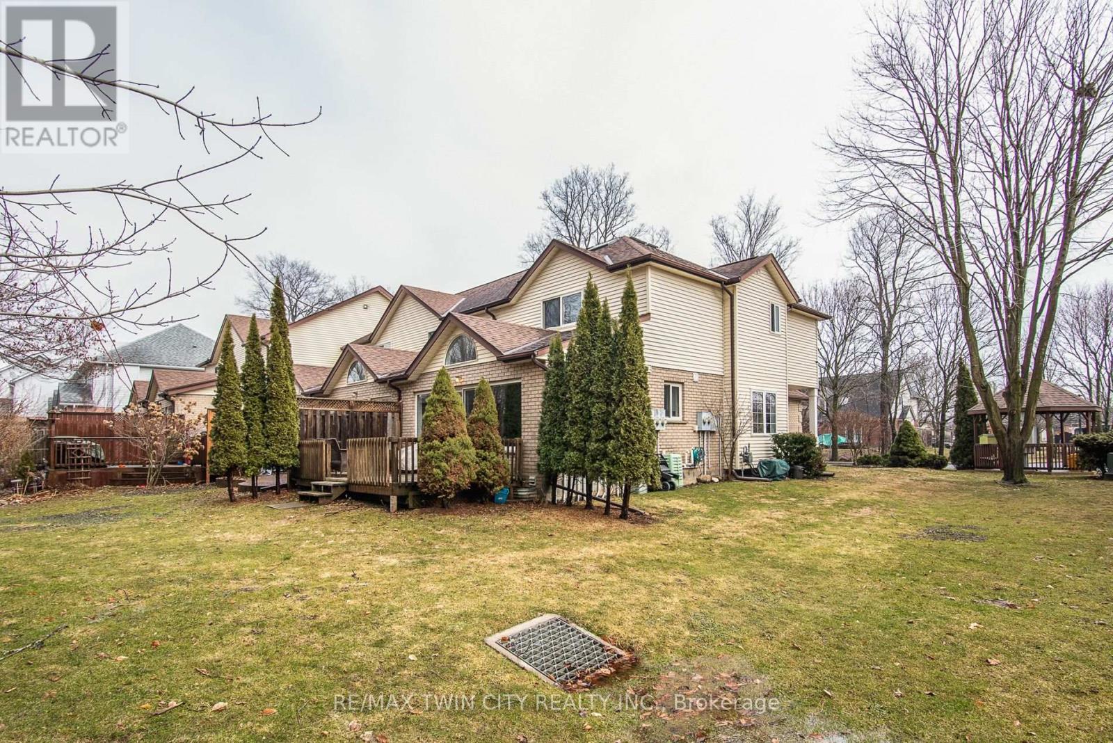 13 - 20 Forrest Avenue W, Wilmot, Ontario  N3A 1Y2 - Photo 41 - X12996904