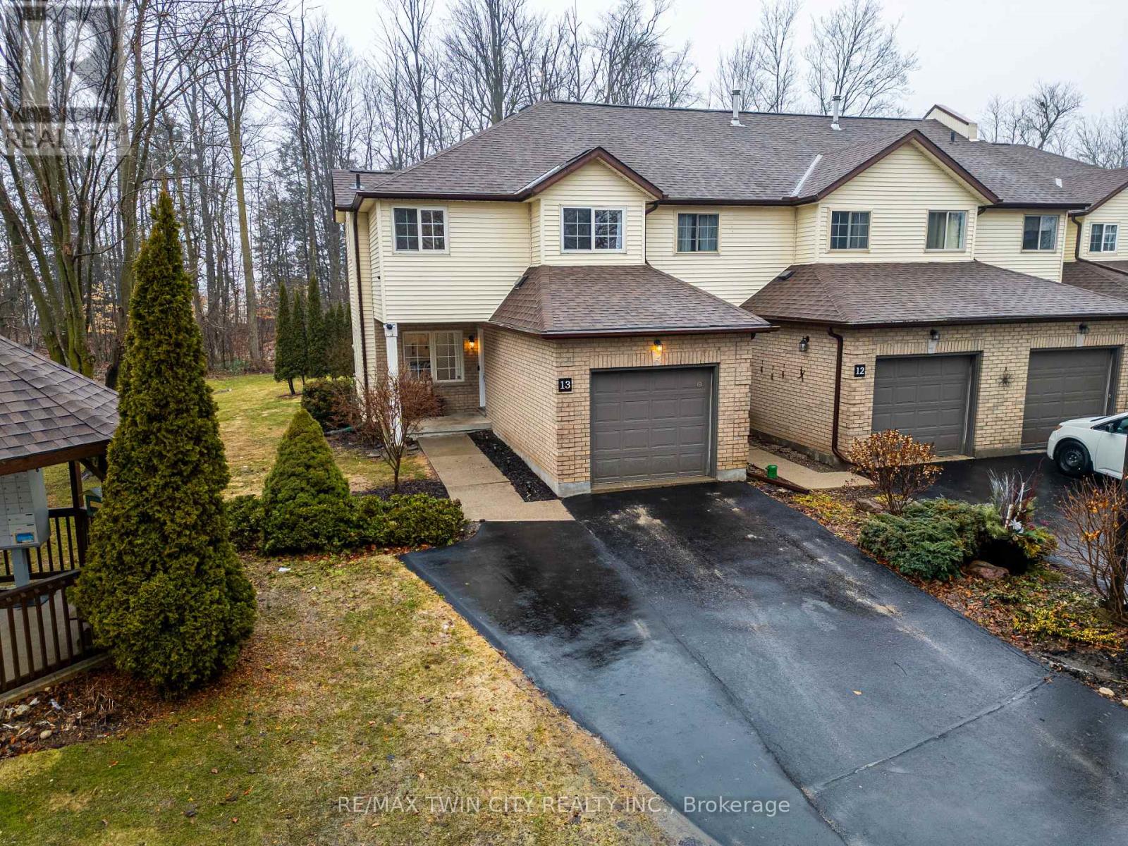 13 - 20 Forrest Avenue W, Wilmot, Ontario  N3A 1Y2 - Photo 44 - X12996904