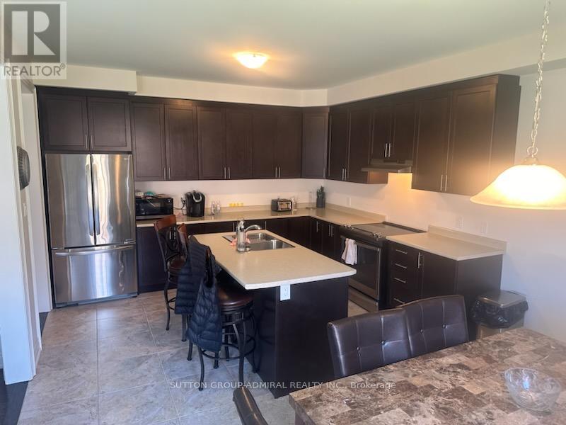 124 Fingland Crescent, Hamilton, Ontario  L8B 0S7 - Photo 7 - X12996958