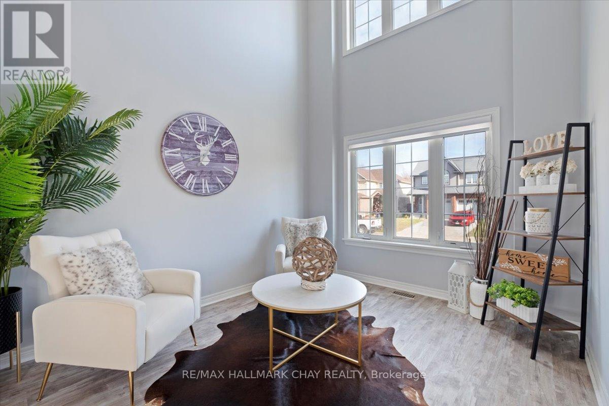 112 Silk Drive, Shelburne, Ontario  L9V 3E2 - Photo 7 - X12996980