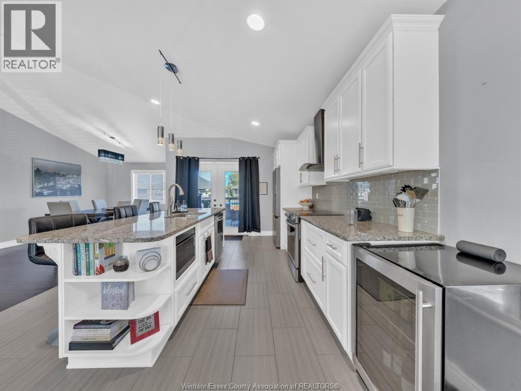 1524 Inverness Avenue, Windsor, Ontario N8P 0B1 - Photo 13 - 26008065