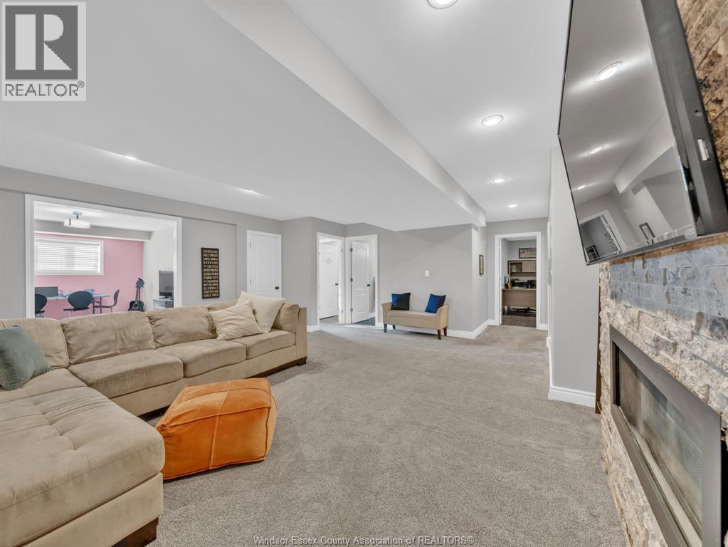 1524 Inverness Avenue, Windsor, Ontario N8P 0B1 - Photo 29 - 26008065