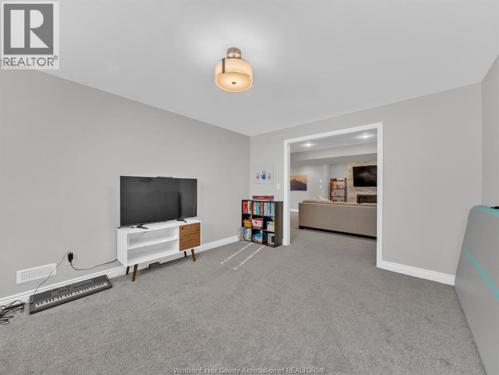 1524 Inverness Avenue, Windsor, Ontario N8P 0B1 - Photo 32 - 26008065