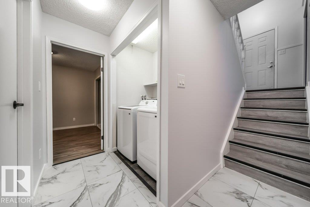 1877 Mill Woods Rd E Nw, Edmonton, Alberta  T6L 6K2 - Photo 12 - E4474252