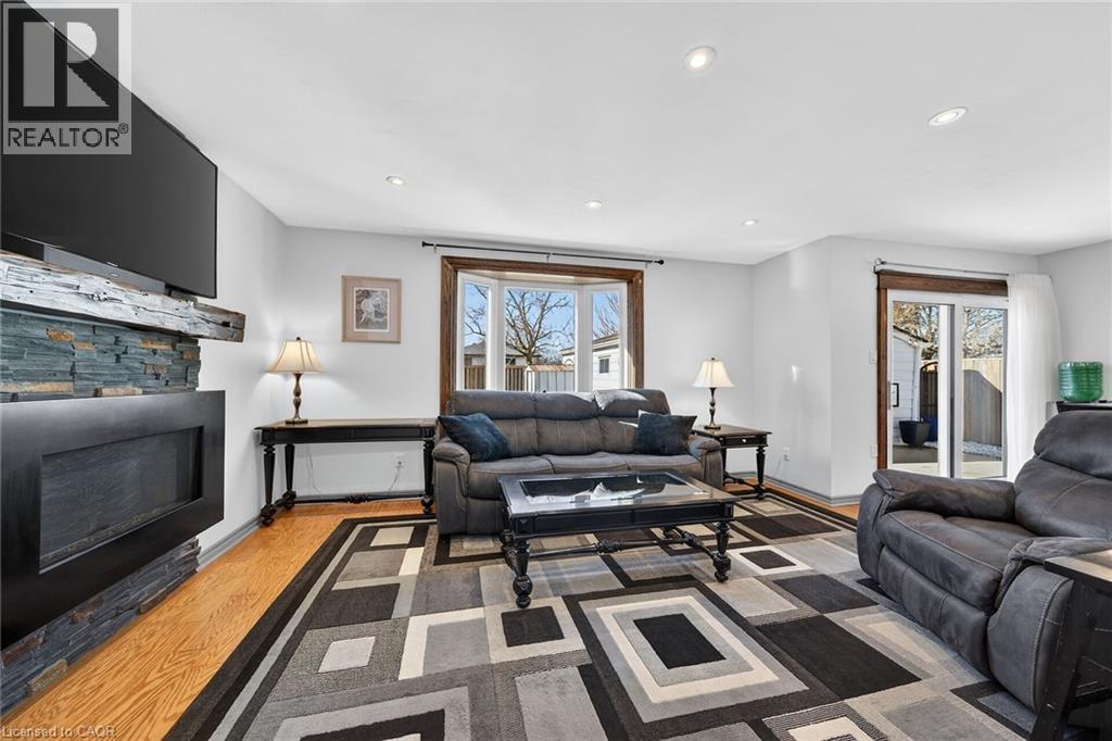 211 Birchcliffe Crescent, Hamilton, Ontario  L8T 4L1 - Photo 21 - 40820735