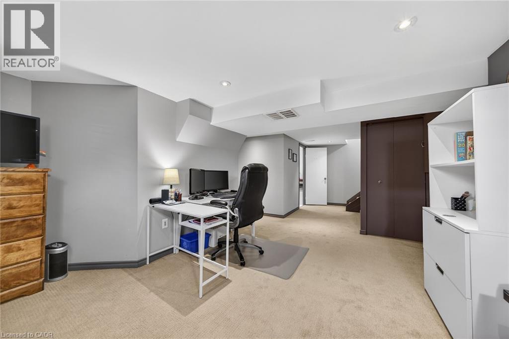 211 Birchcliffe Crescent, Hamilton, Ontario  L8T 4L1 - Photo 37 - 40820735