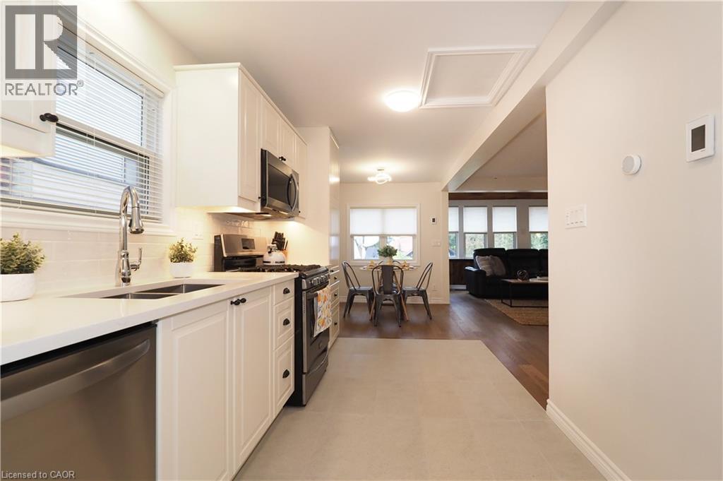 50 Holly Trail, Puslinch, Ontario  N3C 2V4 - Photo 28 - 40820631