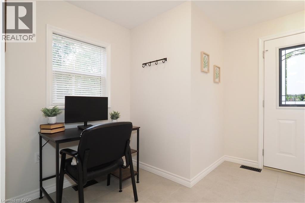 50 Holly Trail, Puslinch, Ontario  N3C 2V4 - Photo 35 - 40820631