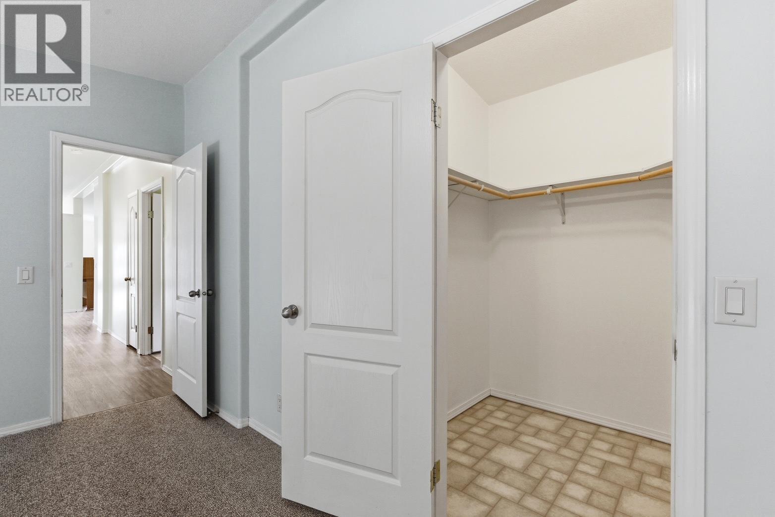 97 Valley Road, 150 Mile House, British Columbia  V0K 2G0 - Photo 17 - R3110594