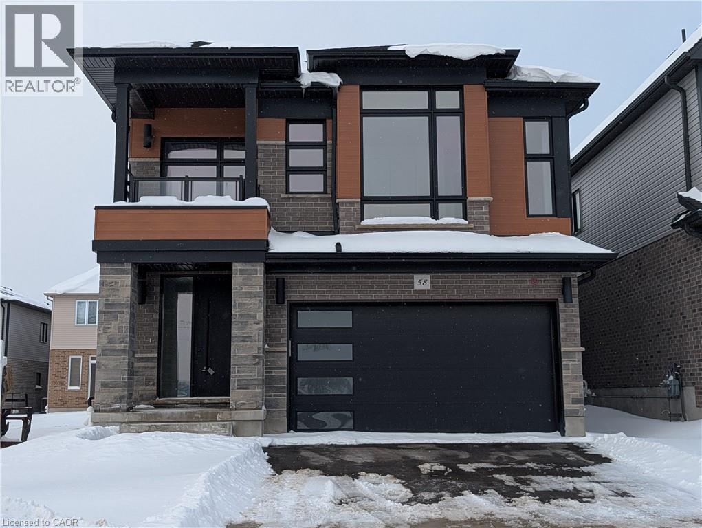 58 Jacob Detweiller Drive, Kitchener, Ontario  N2P 0K7 - Photo 1 - 40800826