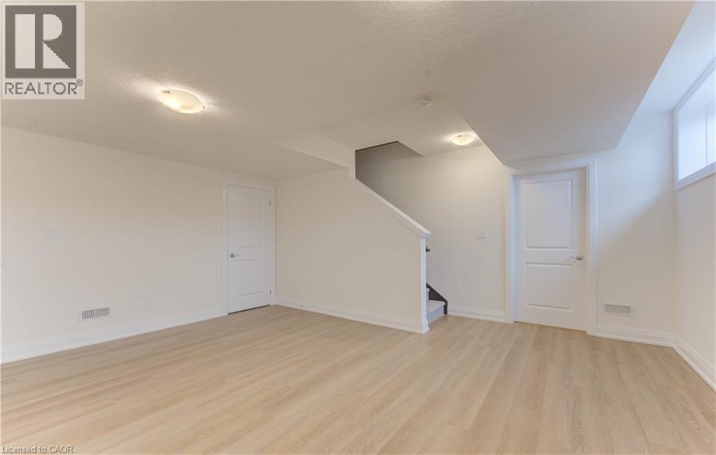 58 Jacob Detweiller Drive, Kitchener, Ontario  N2P 0K7 - Photo 28 - 40800826