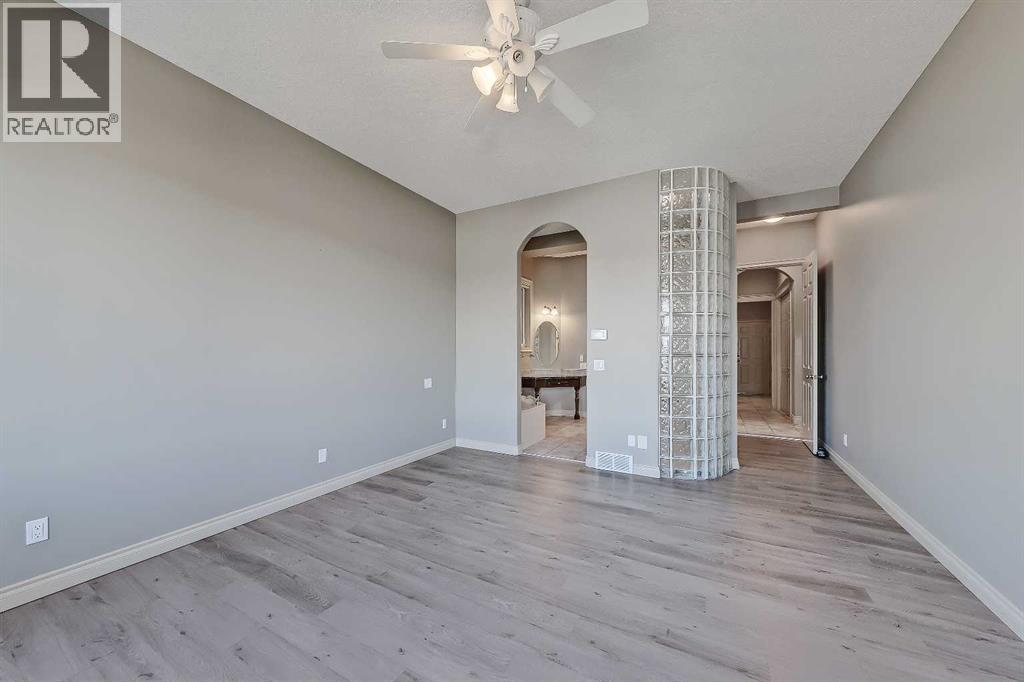 169 Cove Road, Chestermere, Alberta  T1X 1E4 - Photo 15 - A2280837