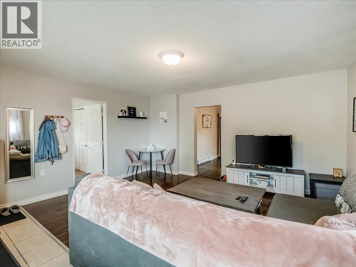 2006 Daniel Street, Trail, British Columbia  V1R 4G9 - Photo 16 - 10382701