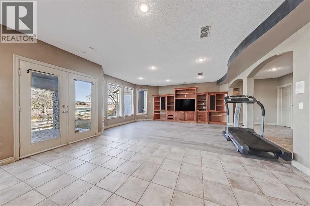 169 Cove Road, Chestermere, Alberta  T1X 1E4 - Photo 30 - A2280837