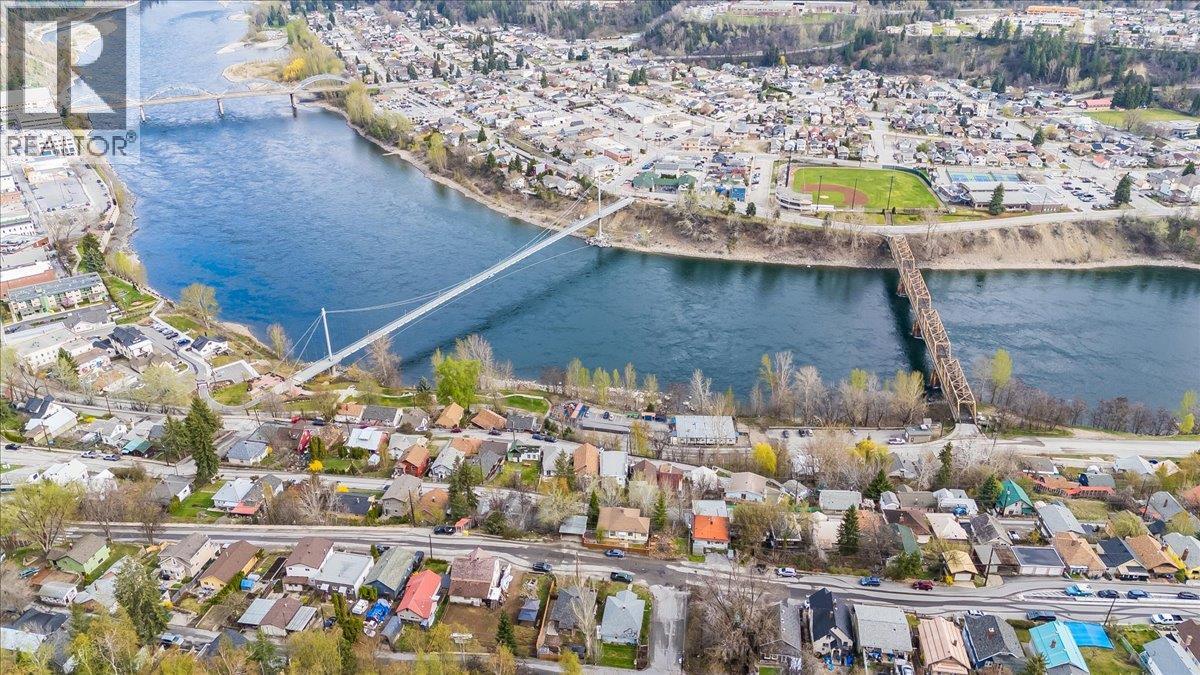 2006 Daniel Street, Trail, British Columbia  V1R 4G9 - Photo 39 - 10382701