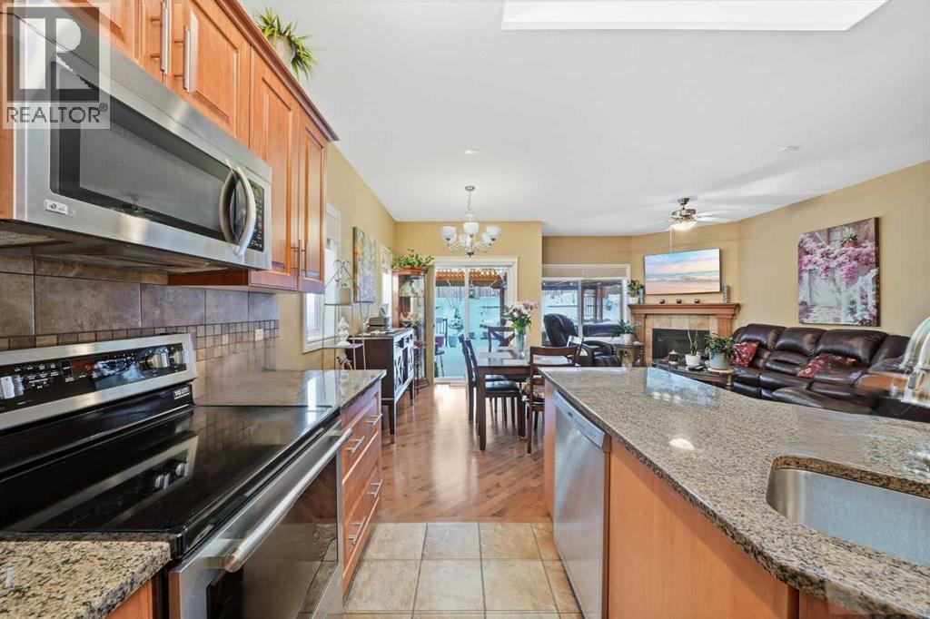 144 Reunion Close Nw, Airdrie, Alberta T4B 0M3 - Photo 9 - A2286456