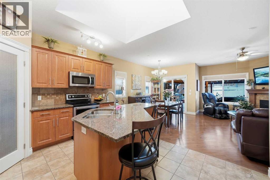 144 Reunion Close Nw, Airdrie, Alberta T4B 0M3 - Photo 12 - A2286456