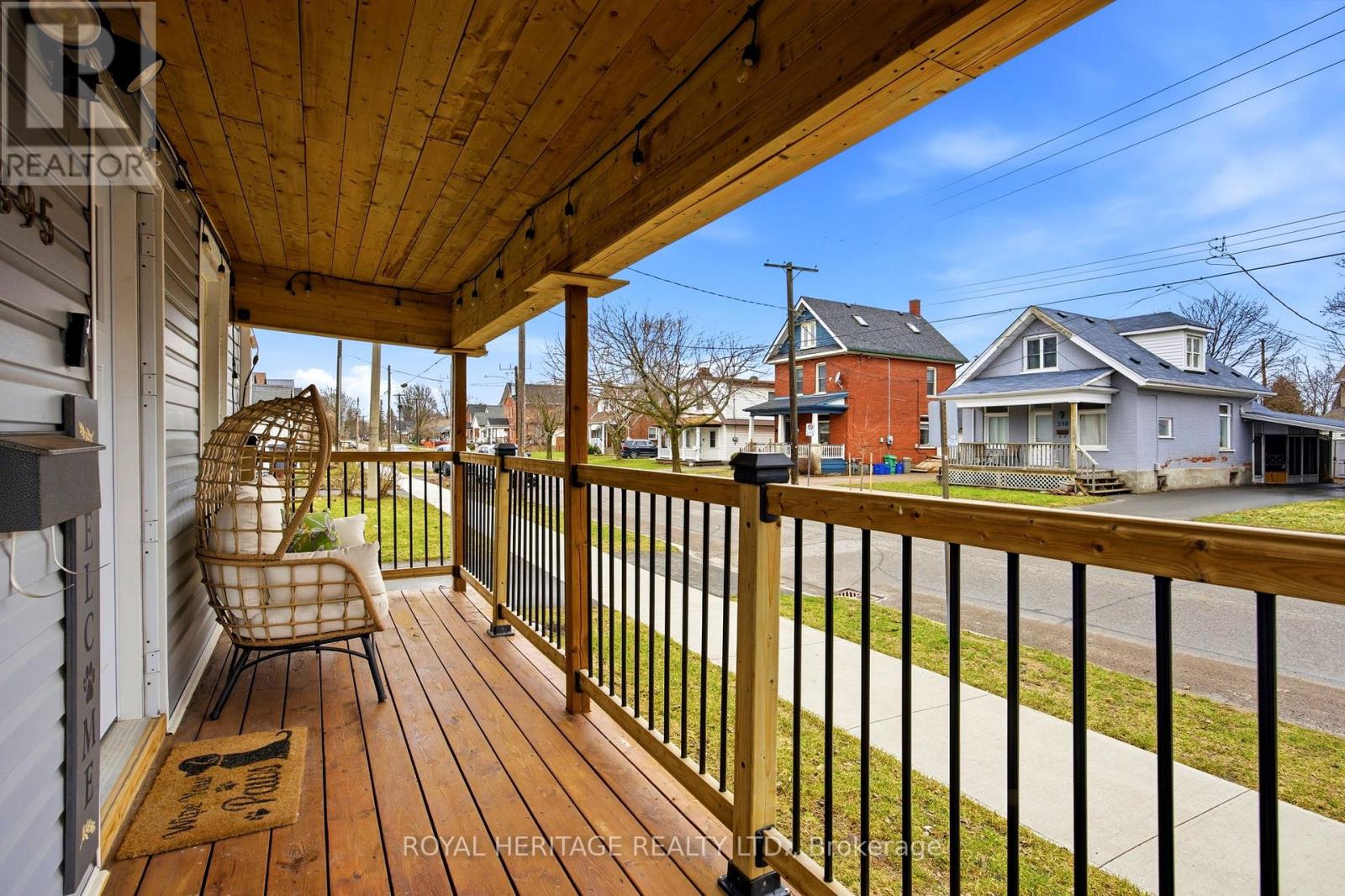 395 Edison Avenue, Peterborough, Ontario  K9J 4G4 - Photo 4 - X12997248