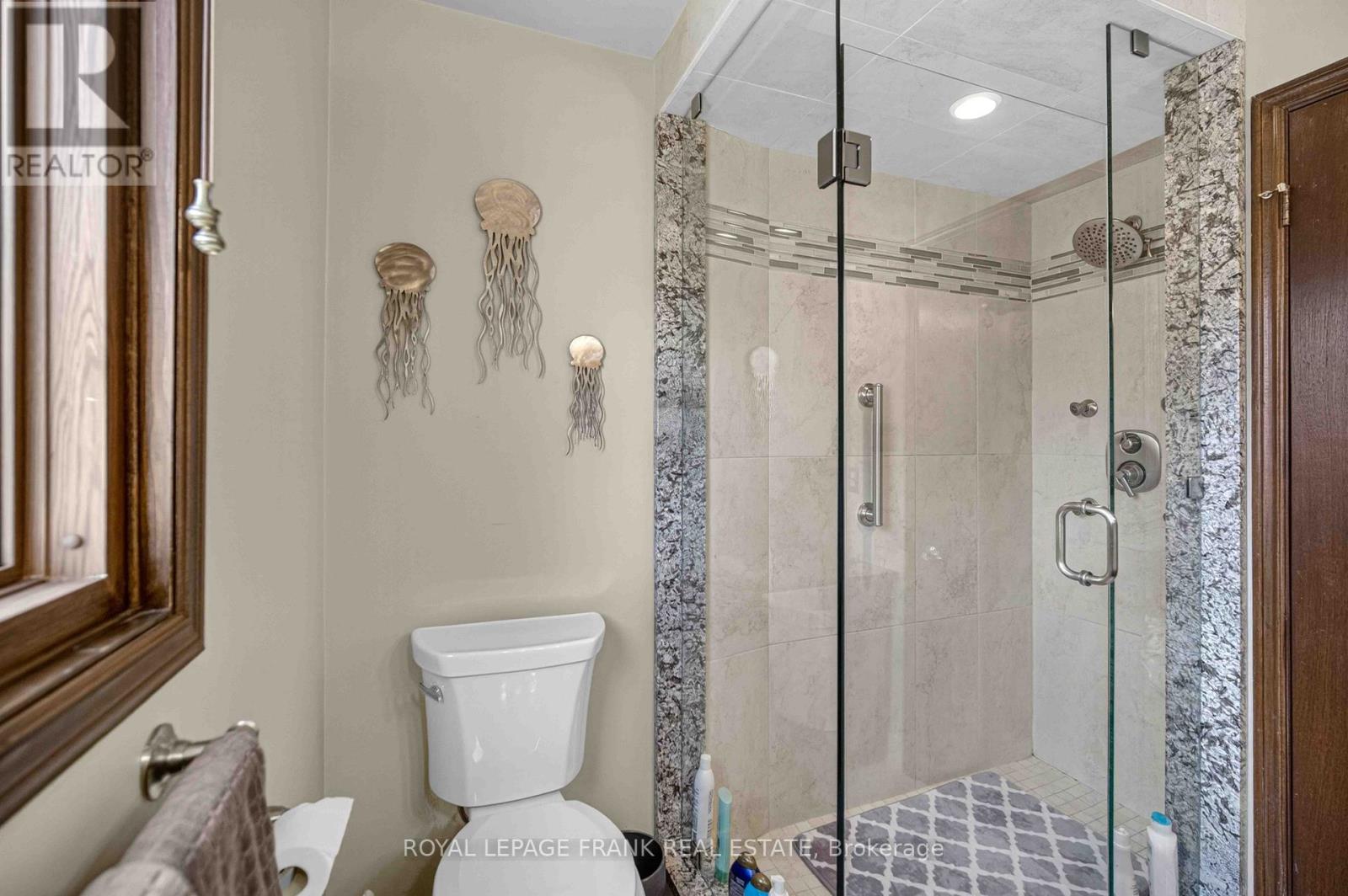 832 Parkhill Road W, Peterborough, Ontario  K9J 6P1 - Photo 20 - X12997276